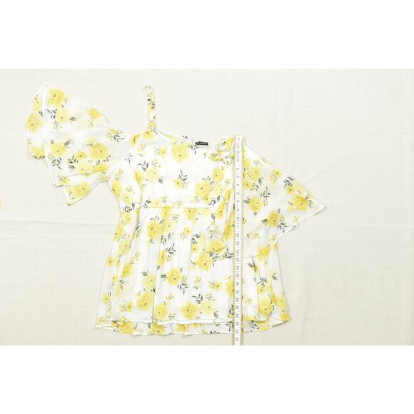 Torrid Women's Plus Size 3 Yellow Floral Ruffle Peasant Blouse Top - Picture 5 of 8